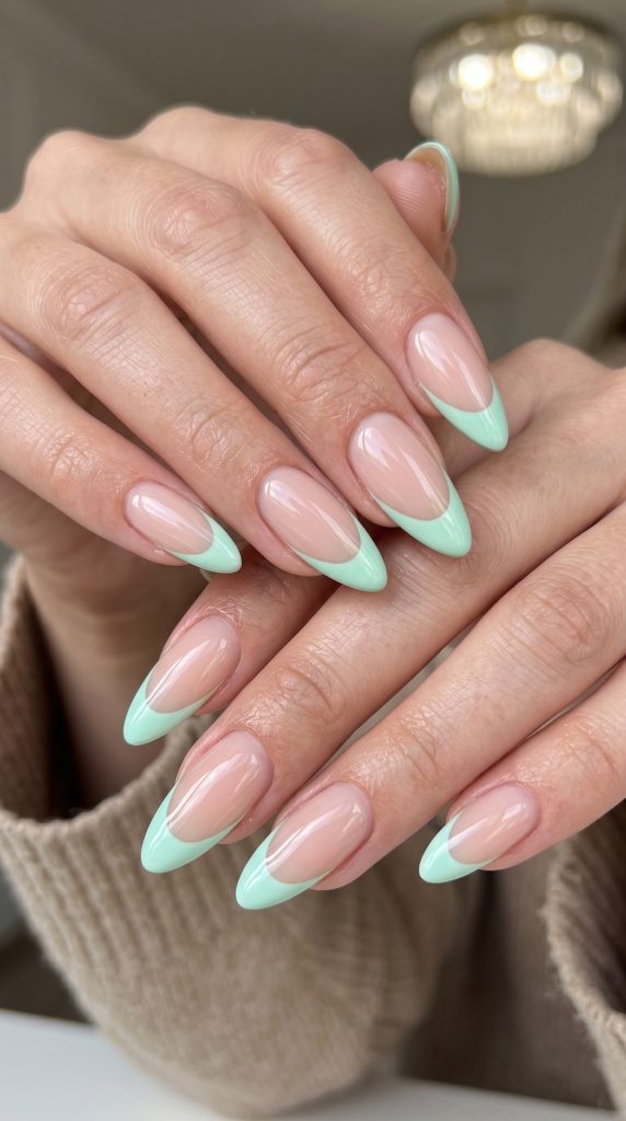Mint Green French Tips-Fille vibe